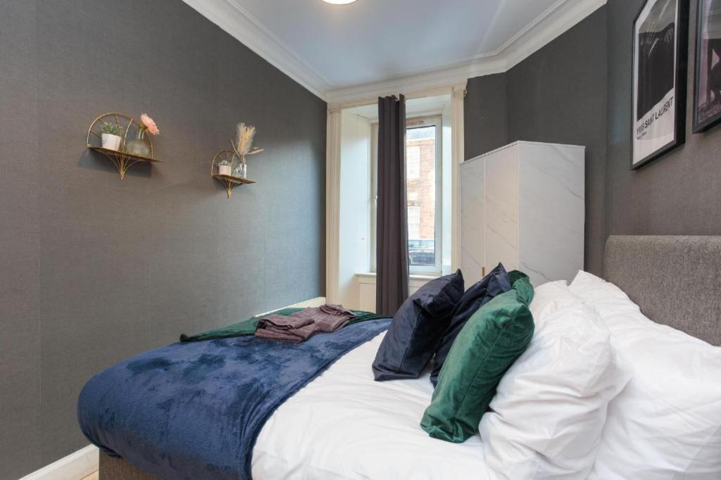 Beautiful Boutique Edinburgh Abode - Sleeps 4 EDI Exterior photo